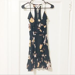 URBAN OUTFITTERS FLORAL DRESS